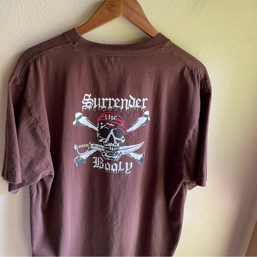Vintage  "Surrender the Booty" Bad to The Bone Tshirt. Nassau, Bahamas. XL